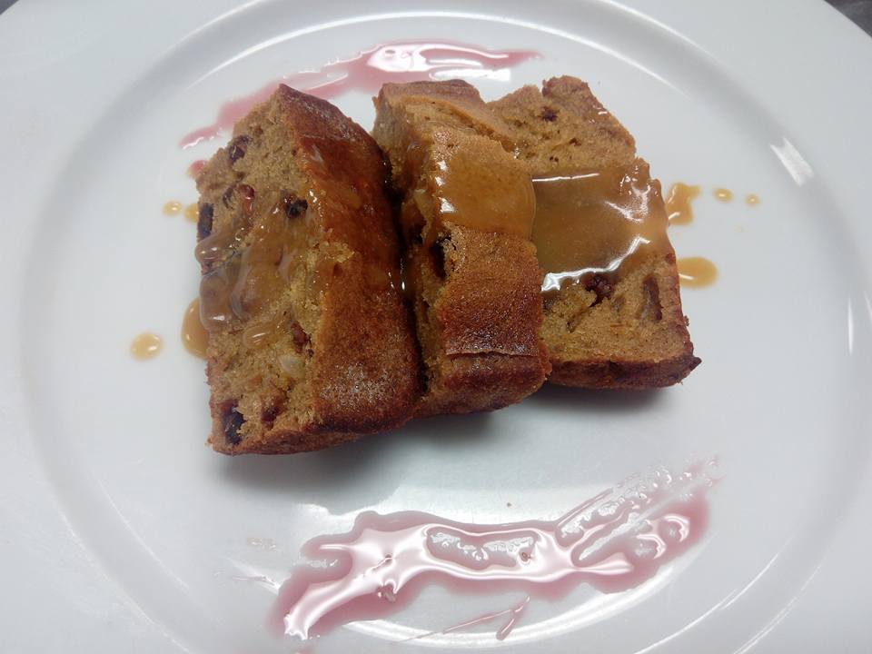 DIY Sticky date pudding, caramel sauce